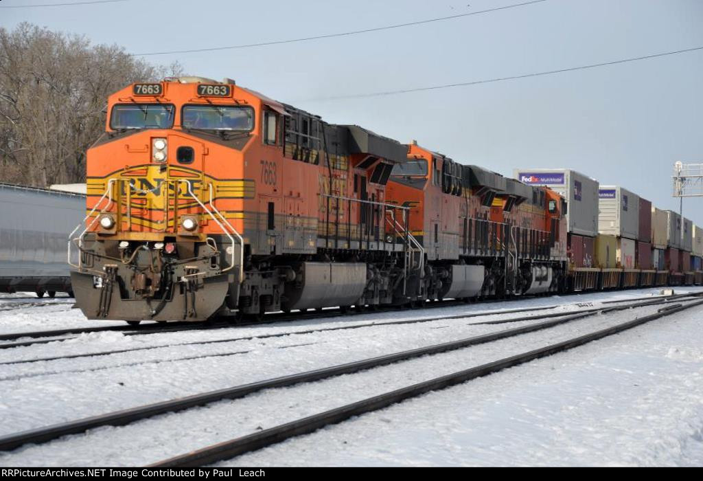 Intermodal cruises east past the CP yard